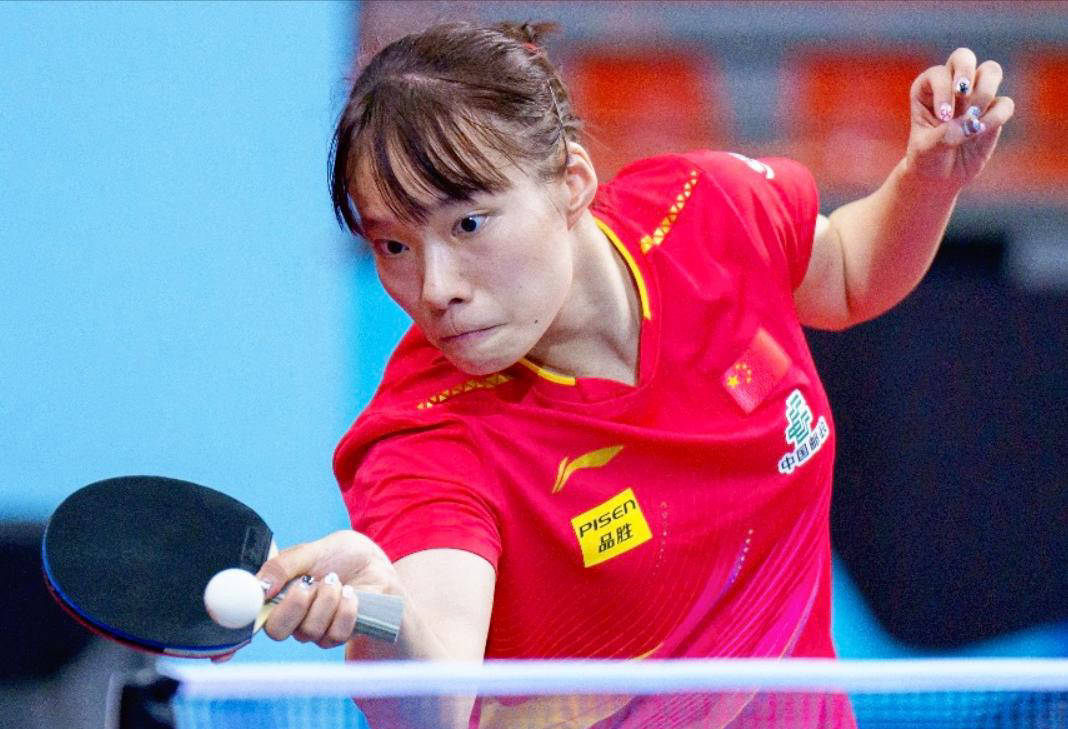 使女篮员获 使女篮员获